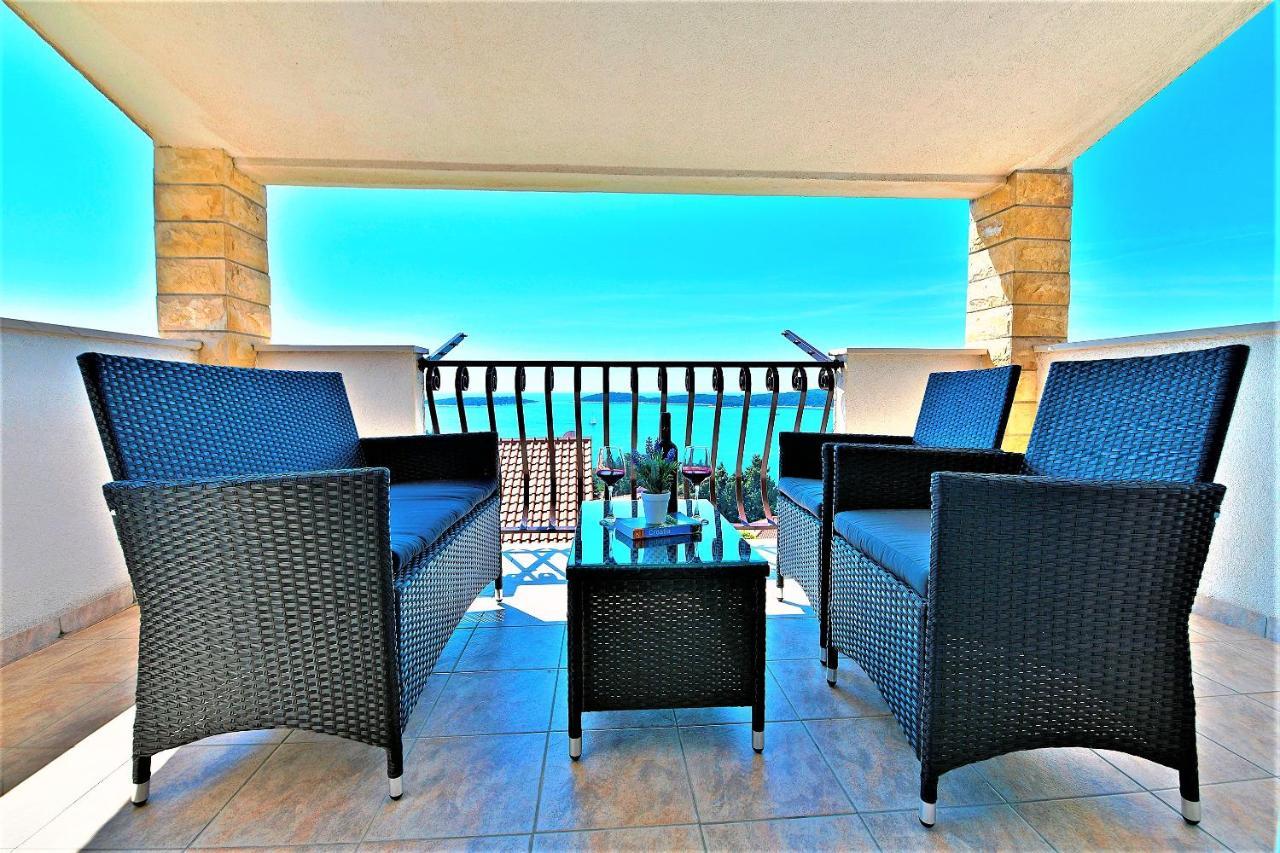Apartments Tamara Хвар Екстериор снимка