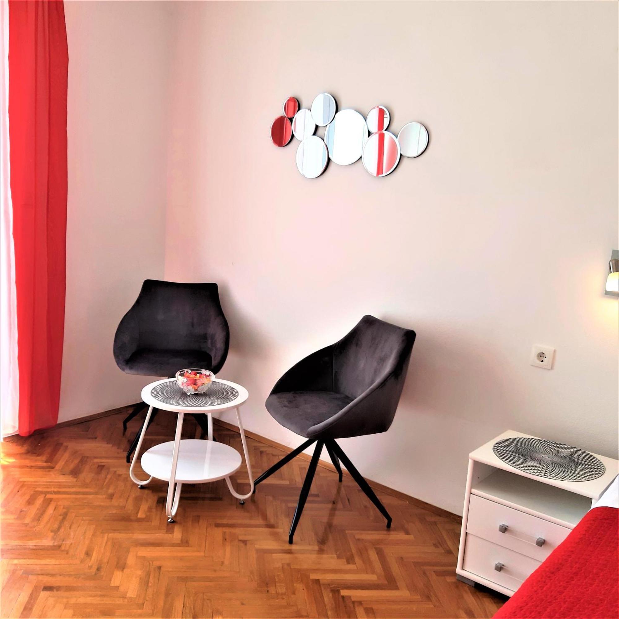 Apartments Tamara Хвар Стая снимка
