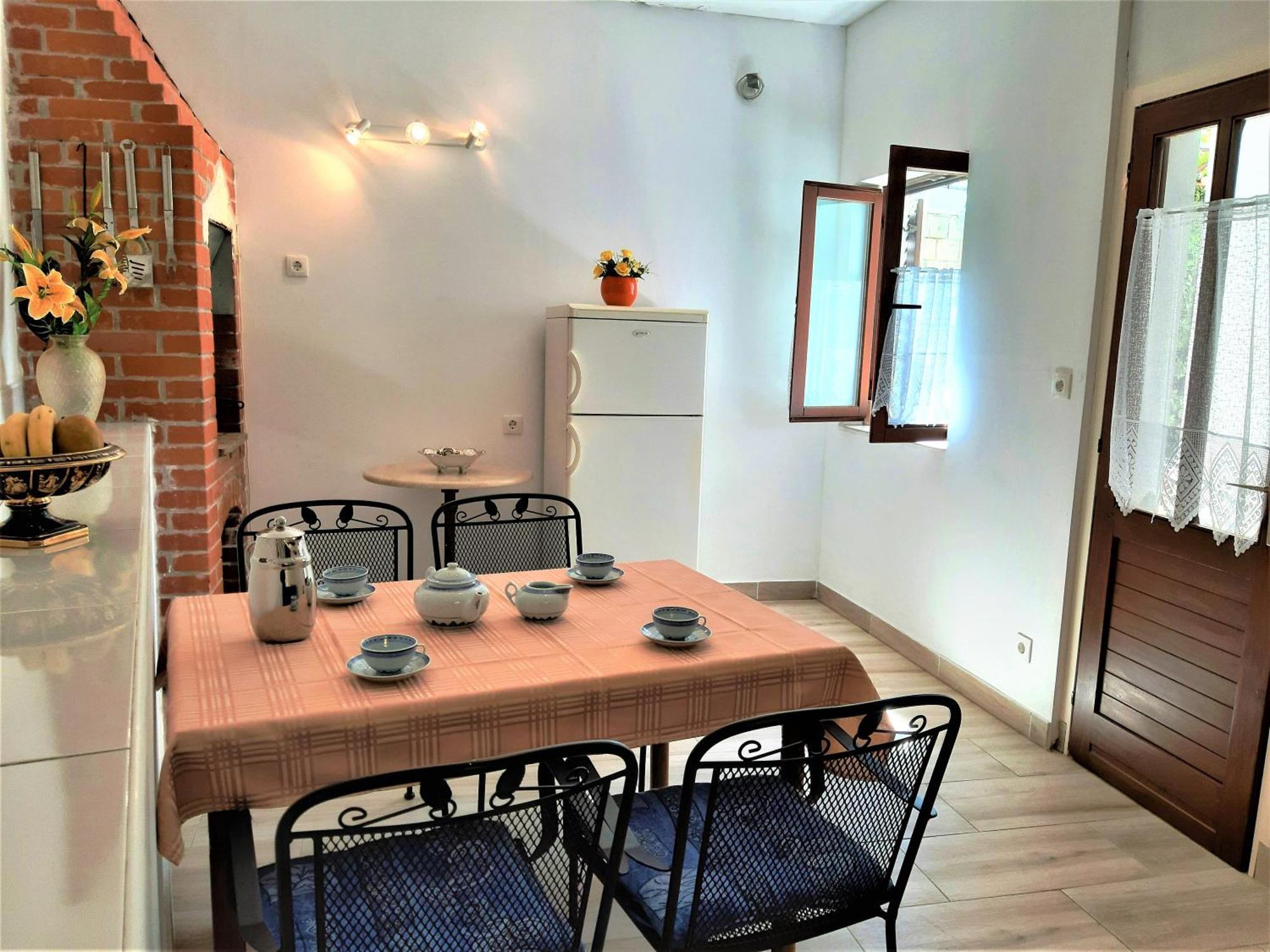 Apartments Tamara Хвар Стая снимка