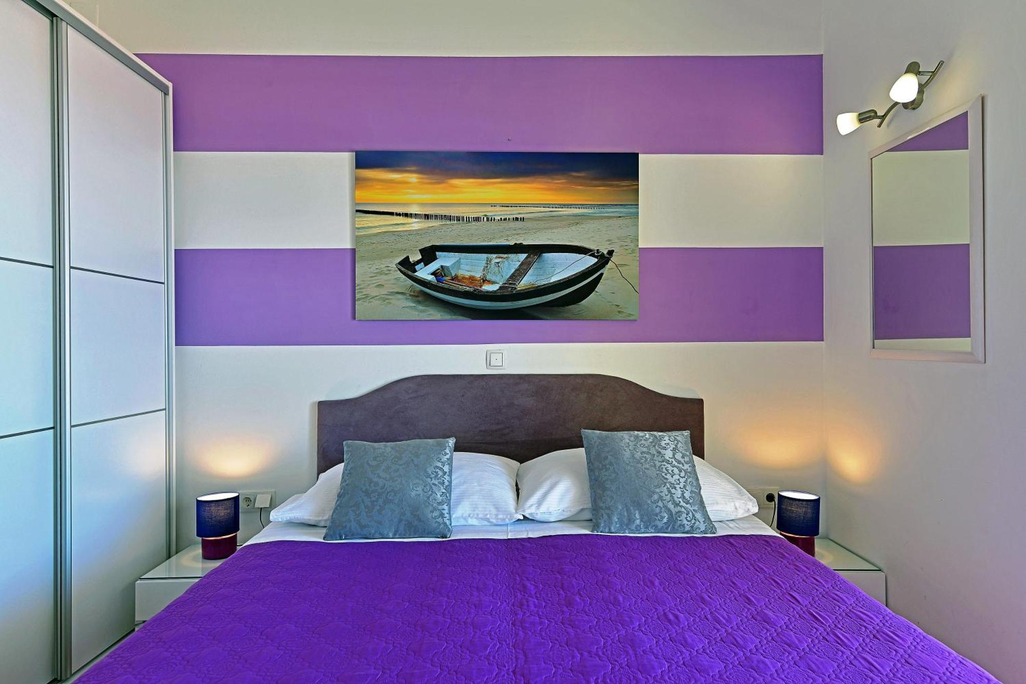 Apartments Tamara Хвар Стая снимка